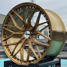 Load image into Gallery viewer, High Quality 19 20 21 22 23 24 Inch 6061-T6 Alloy Car Wheels Custom Brushed Bronze 5x114.3 Forged Monoblock Wheels For BMW M2