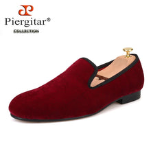 Load image into Gallery viewer, Piergitar Handmade Multiple Colors Velvet Plain Loafers
