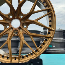 Load image into Gallery viewer, High Quality 19 20 21 22 23 24 Inch 6061-T6 Alloy Car Wheels Custom Brushed Bronze 5x114.3 Forged Monoblock Wheels For BMW M2
