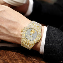 Load image into Gallery viewer, Men&#39;s Crystal Diamond Watch
